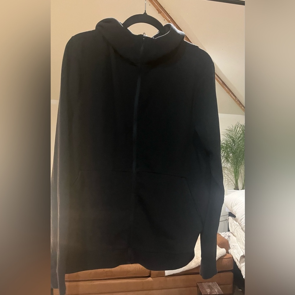 Men's Black Sweatshirts